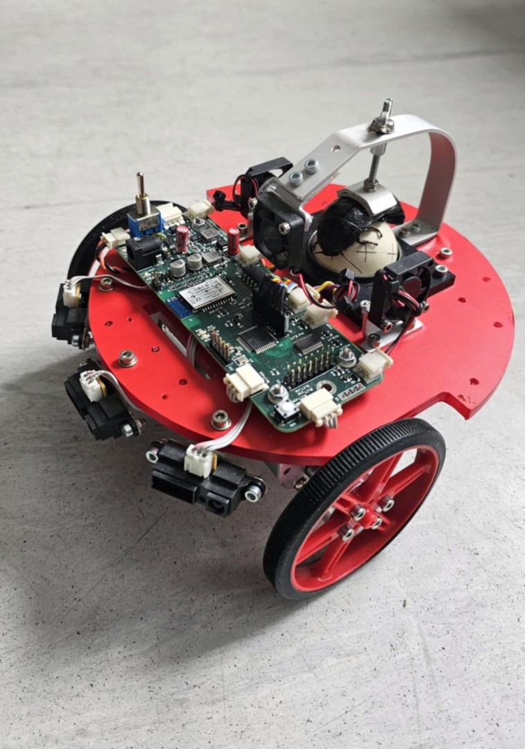 mobile robot pic 4